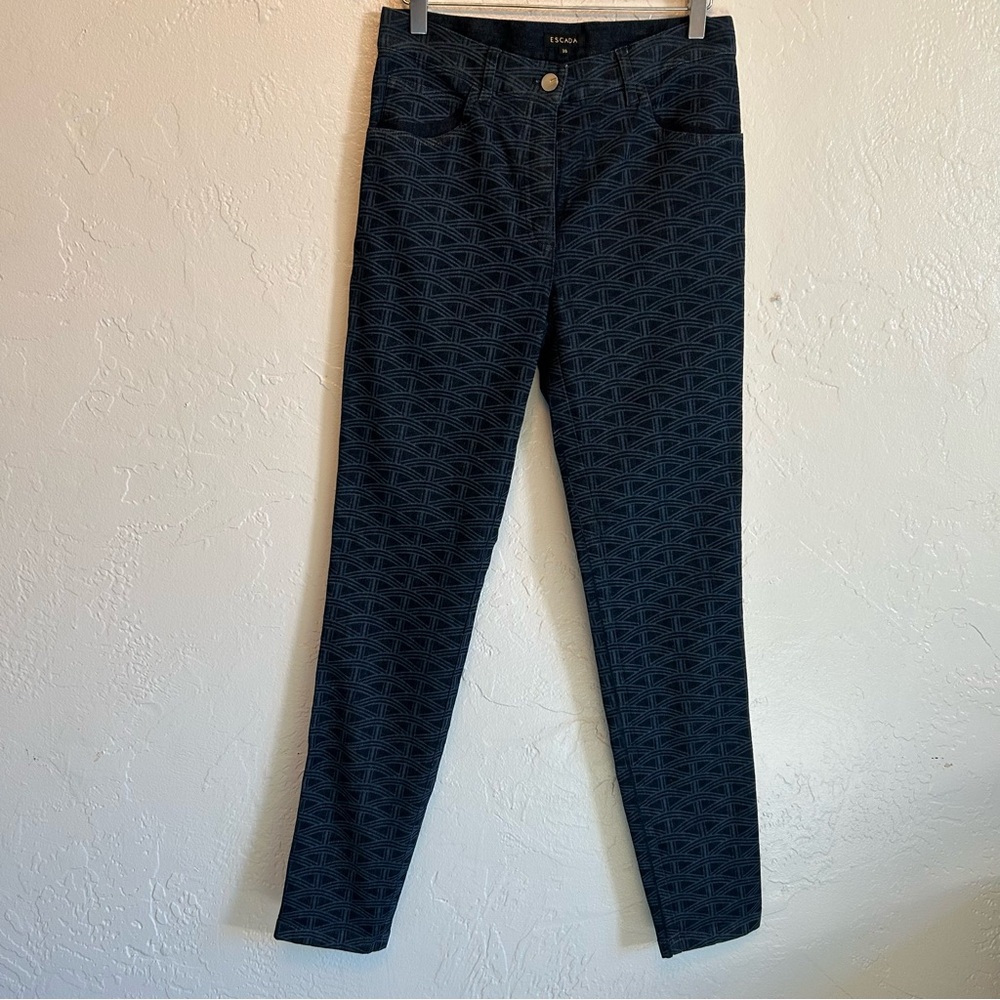 ESCADA Jeans - Picture 2 of 8
